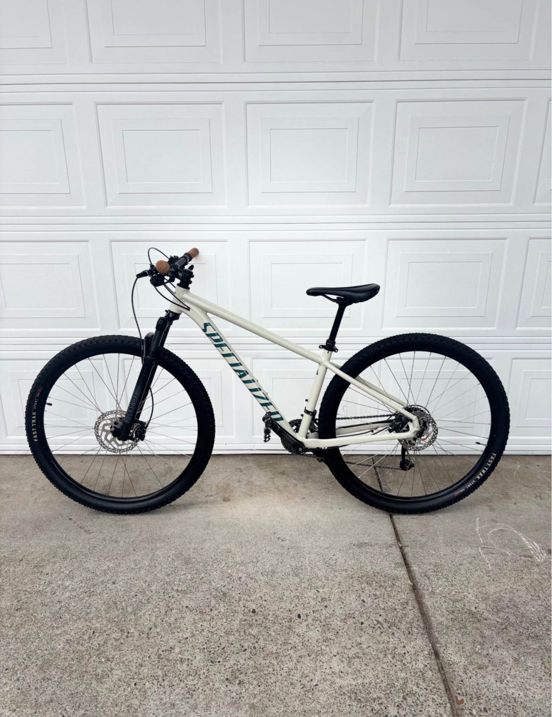 Specialized  RockHopper R 29  Año 2019