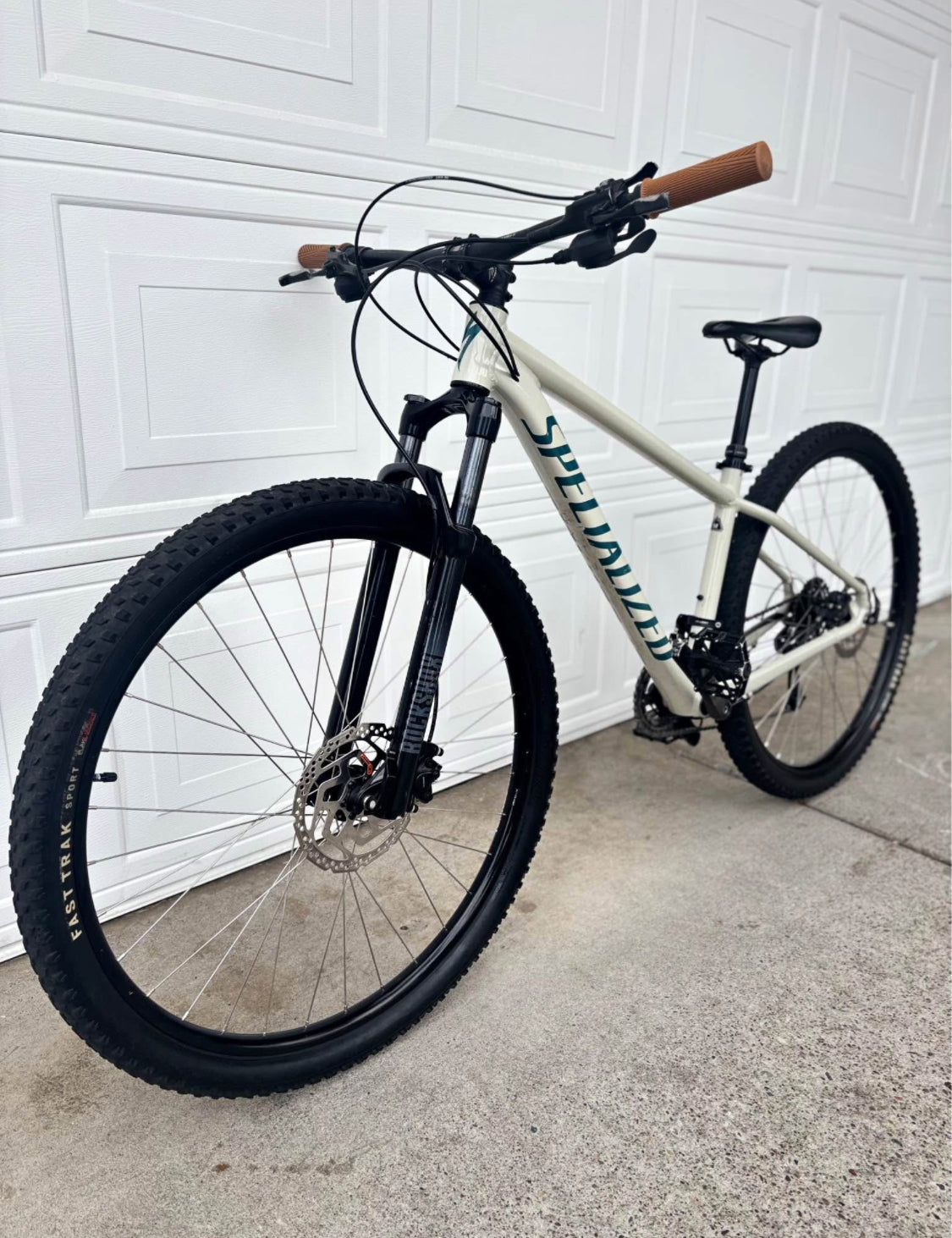 Specialized  RockHopper R 29  Año 2019
